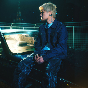 美女百分百裸体视频
