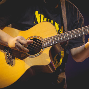 美女百分百裸体视频
